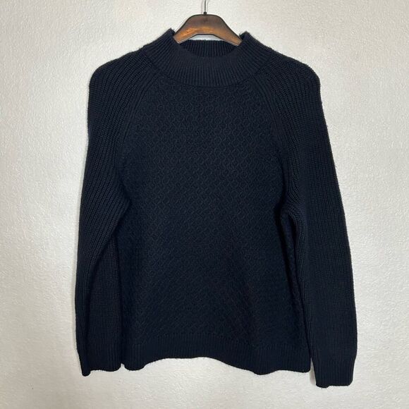 Woman’s Talbots Sweater Size XLp - Picture 1 of 4